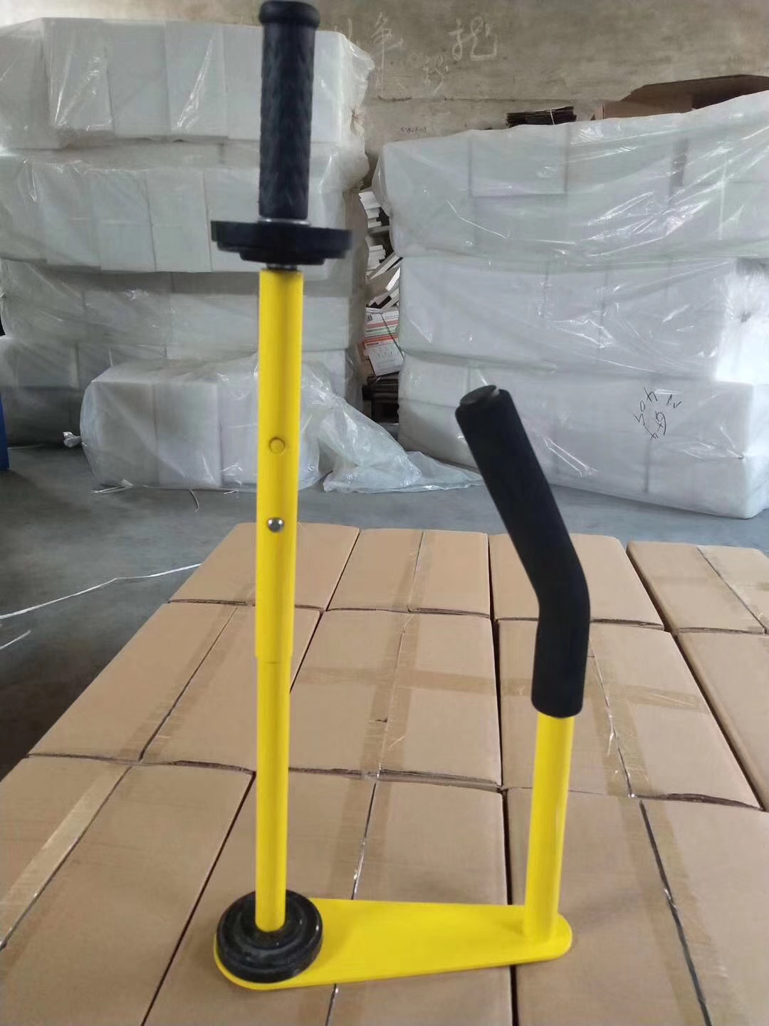 手工捆膜器-半自动纸箱缠膜机-pe膜缠绕膜打包机维修